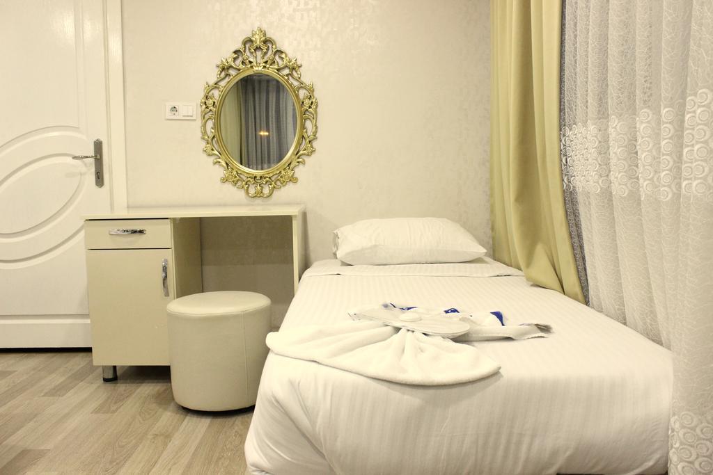 Simge Hotel Istanbul Room photo