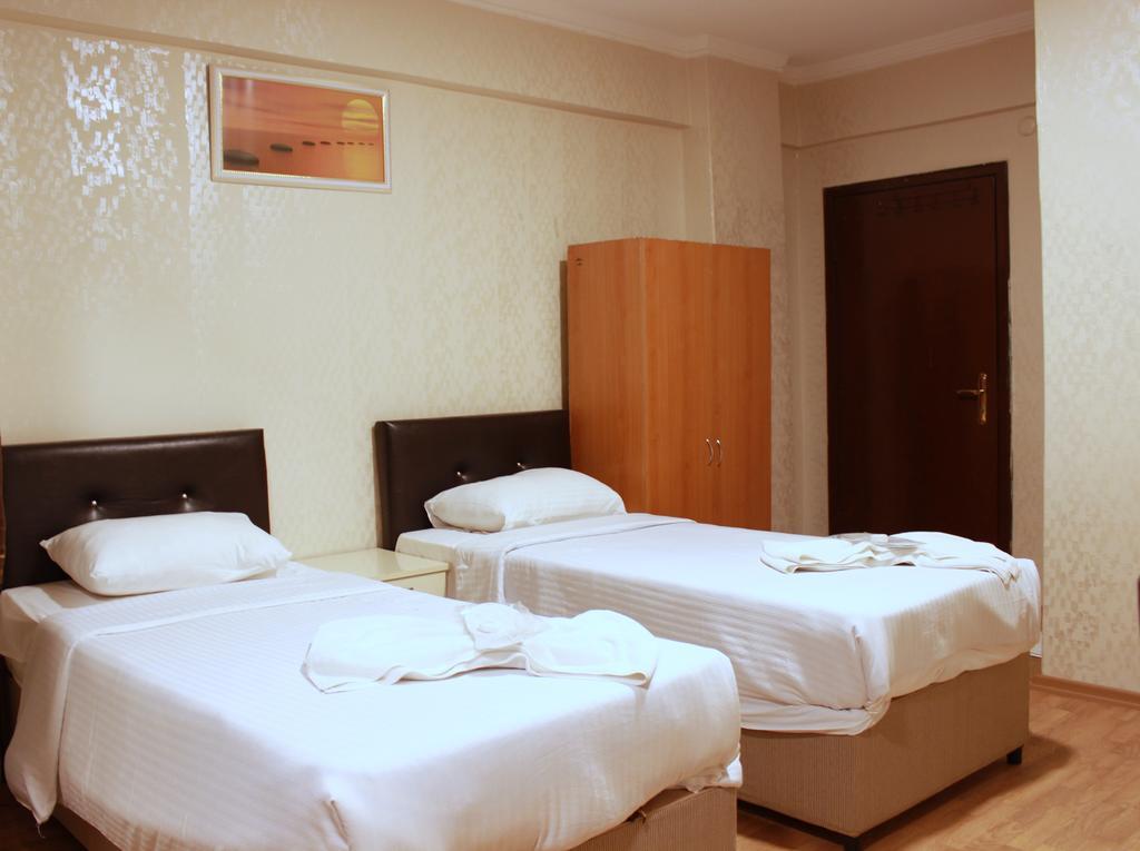 Simge Hotel Istanbul Exterior photo