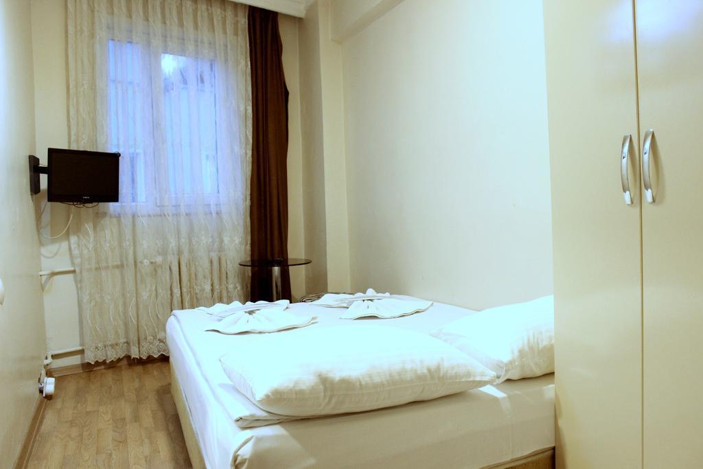 Simge Hotel Istanbul Exterior photo