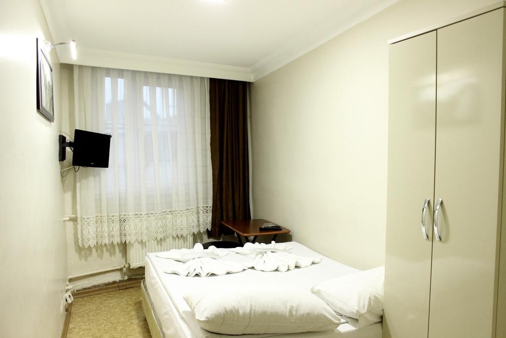 Simge Hotel Istanbul Exterior photo