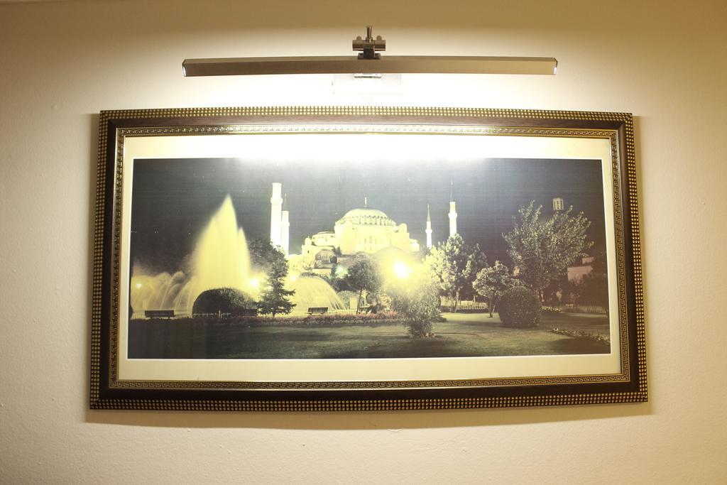 Simge Hotel Istanbul Exterior photo