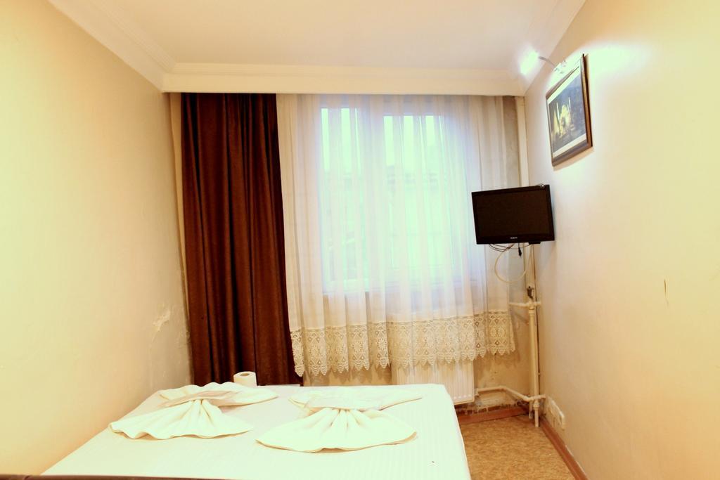 Simge Hotel Istanbul Exterior photo