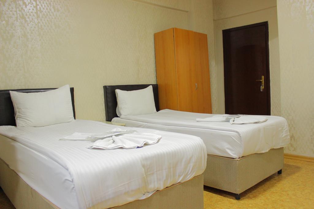 Simge Hotel Istanbul Exterior photo