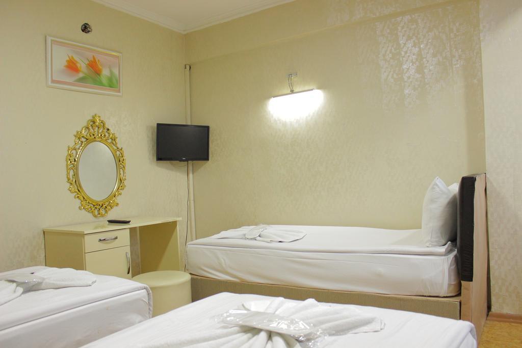 Simge Hotel Istanbul Exterior photo